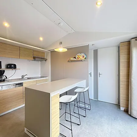Mobil-home Confort 2 Chambres, Piscine Chauffee, 200 M De La Plage, Parking Et Wi-fi Inclus - Fr-1-361a-77 Σπίτι διακοπών Jullouville-les-Pins