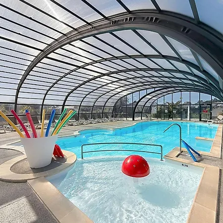 Casa vacanze Mobil-home Confort 2 Chambres, Piscine Chauffée, 200 M De La Plage, Parking Et Wi-fi Inclus - Fr-1-361a-77